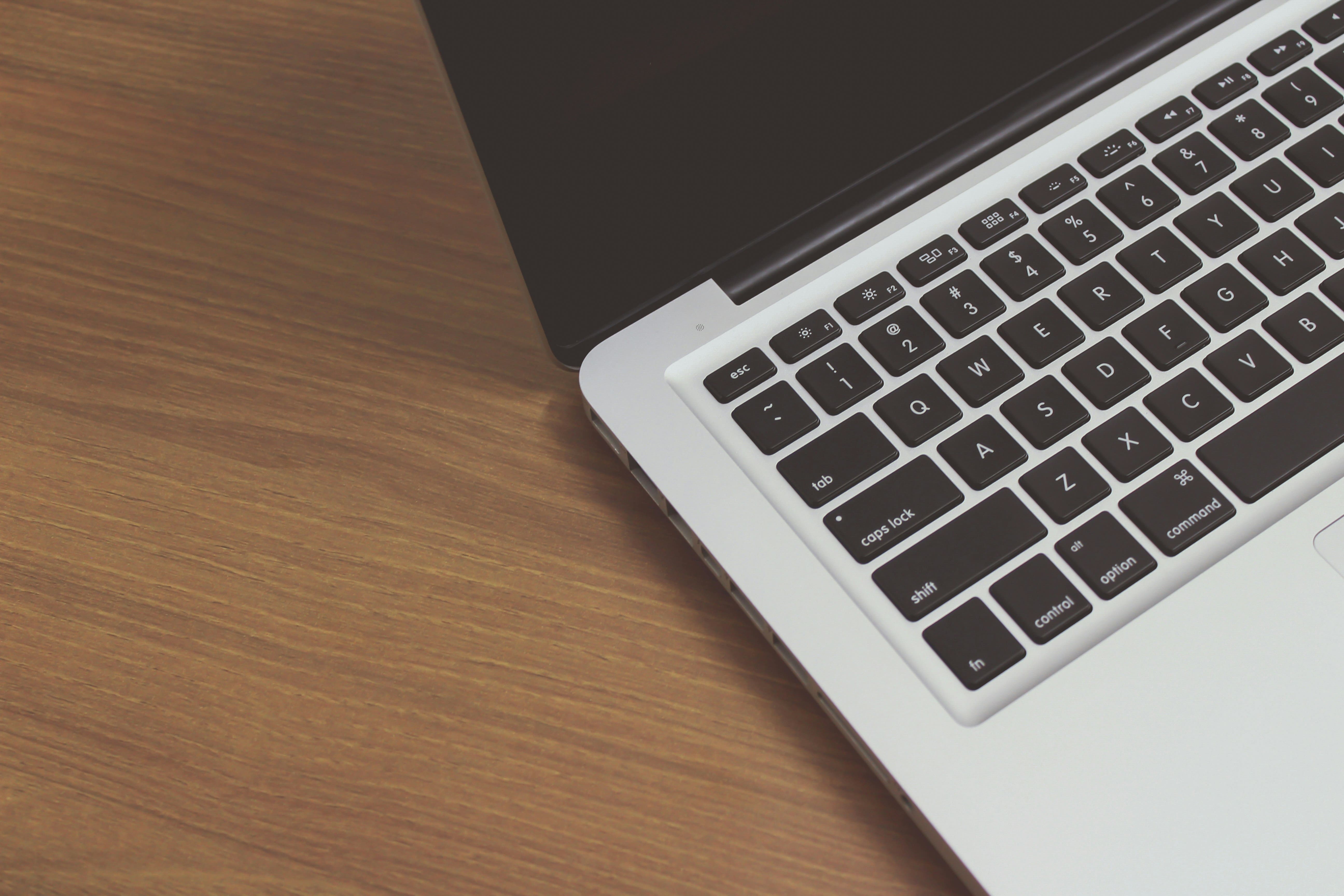 5 señales de que necesitás una web profesional